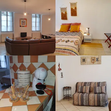 Entre Arenes Et Maison Carree