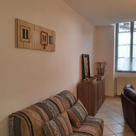 Σπίτι διακοπών Entre Arenes Et Maison Carree *