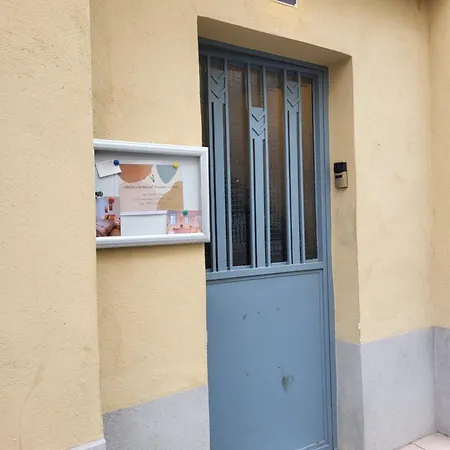 Holiday home Entre Arenes Et Maison Carree Nimes